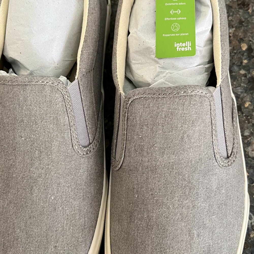 TAOS NEW Women's Size 9.5 M RBS-13650 Gray Wash "Rubber Soul" Canvas Slip-On